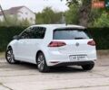 Белый Фольксваген e-Golf, объемом двигателя 0 л и пробегом 154 тыс. км за 8599 $, фото 15 на Automoto.ua