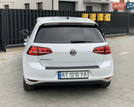 Білий Фольксваген e-Golf, об'ємом двигуна 0 л та пробігом 142 тис. км за 7999 $, фото 52 на Automoto.ua