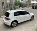 Белый Фольксваген e-Golf, объемом двигателя 0 л и пробегом 68 тыс. км за 16600 $, фото 21 на Automoto.ua