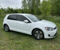 Белый Фольксваген e-Golf, объемом двигателя 0 л и пробегом 68 тыс. км за 8900 $, фото 4 на Automoto.ua
