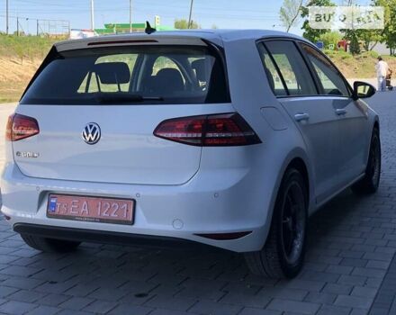 Белый Фольксваген e-Golf, объемом двигателя 0 л и пробегом 79 тыс. км за 9999 $, фото 8 на Automoto.ua