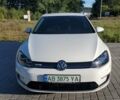 Белый Фольксваген e-Golf, объемом двигателя 0 л и пробегом 120 тыс. км за 9000 $, фото 1 на Automoto.ua