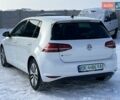 Белый Фольксваген e-Golf, объемом двигателя 0 л и пробегом 114 тыс. км за 8900 $, фото 8 на Automoto.ua