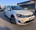Белый Фольксваген e-Golf, объемом двигателя 0 л и пробегом 82 тыс. км за 7999 $, фото 1 на Automoto.ua