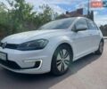 Белый Фольксваген e-Golf, объемом двигателя 0 л и пробегом 170 тыс. км за 7650 $, фото 1 на Automoto.ua