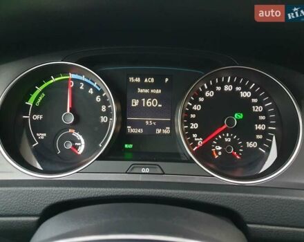 Белый Фольксваген e-Golf, объемом двигателя 0 л и пробегом 130 тыс. км за 8999 $, фото 87 на Automoto.ua