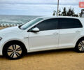 Белый Фольксваген e-Golf, объемом двигателя 0 л и пробегом 195 тыс. км за 8200 $, фото 14 на Automoto.ua