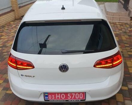 Белый Фольксваген e-Golf, объемом двигателя 0 л и пробегом 130 тыс. км за 8999 $, фото 9 на Automoto.ua