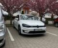 Белый Фольксваген e-Golf, объемом двигателя 0 л и пробегом 131 тыс. км за 8999 $, фото 4 на Automoto.ua