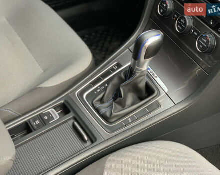 Білий Фольксваген e-Golf, об'ємом двигуна 0 л та пробігом 142 тис. км за 7999 $, фото 69 на Automoto.ua