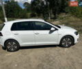 Белый Фольксваген e-Golf, объемом двигателя 0 л и пробегом 101 тыс. км за 12999 $, фото 5 на Automoto.ua