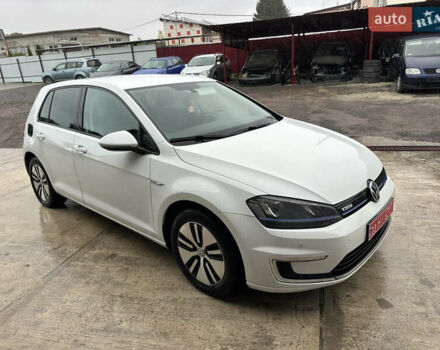 Білий Фольксваген e-Golf, об'ємом двигуна 0 л та пробігом 181 тис. км за 8200 $, фото 1 на Automoto.ua