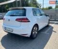 Белый Фольксваген e-Golf, объемом двигателя 0 л и пробегом 130 тыс. км за 7900 $, фото 3 на Automoto.ua