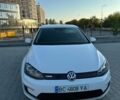 Белый Фольксваген e-Golf, объемом двигателя 0 л и пробегом 140 тыс. км за 9000 $, фото 6 на Automoto.ua