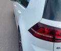 Белый Фольксваген e-Golf, объемом двигателя 0 л и пробегом 170 тыс. км за 7650 $, фото 26 на Automoto.ua