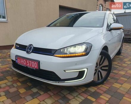 Белый Фольксваген e-Golf, объемом двигателя 0 л и пробегом 130 тыс. км за 8999 $, фото 13 на Automoto.ua