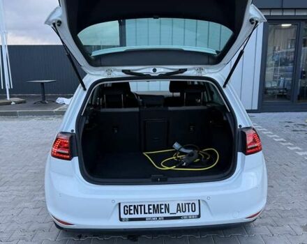 Білий Фольксваген e-Golf, об'ємом двигуна 0 л та пробігом 123 тис. км за 8500 $, фото 32 на Automoto.ua