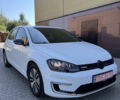 Белый Фольксваген e-Golf, объемом двигателя 0 л и пробегом 102 тыс. км за 9900 $, фото 1 на Automoto.ua