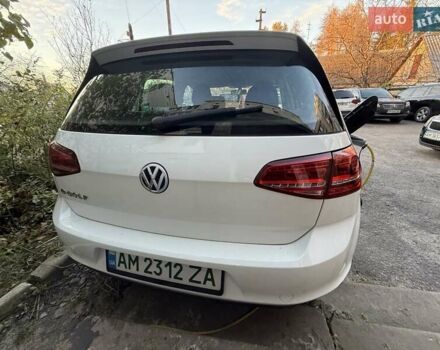 Белый Фольксваген e-Golf, объемом двигателя 0 л и пробегом 135 тыс. км за 8000 $, фото 5 на Automoto.ua