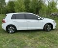 Белый Фольксваген e-Golf, объемом двигателя 0 л и пробегом 68 тыс. км за 8900 $, фото 7 на Automoto.ua
