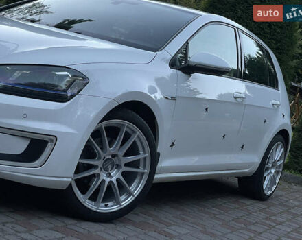 Белый Фольксваген e-Golf, объемом двигателя 0 л и пробегом 109 тыс. км за 8500 $, фото 26 на Automoto.ua