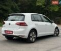 Белый Фольксваген e-Golf, объемом двигателя 0 л и пробегом 103 тыс. км за 8650 $, фото 28 на Automoto.ua