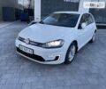 Белый Фольксваген e-Golf, объемом двигателя 0 л и пробегом 116 тыс. км за 11499 $, фото 1 на Automoto.ua