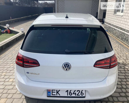 Білий Фольксваген e-Golf, об'ємом двигуна 0 л та пробігом 128 тис. км за 11499 $, фото 14 на Automoto.ua