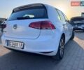 Белый Фольксваген e-Golf, объемом двигателя 0 л и пробегом 82 тыс. км за 7999 $, фото 1 на Automoto.ua