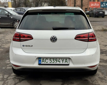 Білий Фольксваген e-Golf, об'ємом двигуна 0 л та пробігом 90 тис. км за 7900 $, фото 7 на Automoto.ua