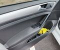 Белый Фольксваген e-Golf, объемом двигателя 0 л и пробегом 106 тыс. км за 10400 $, фото 7 на Automoto.ua
