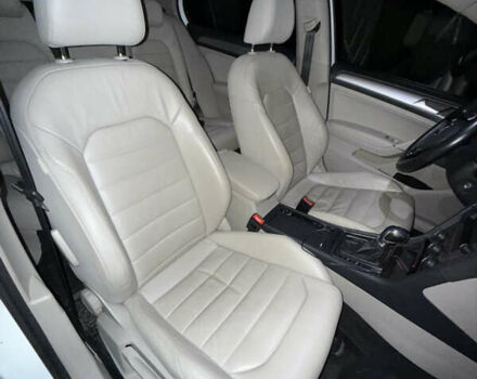 Белый Фольксваген e-Golf, объемом двигателя 0 л и пробегом 119 тыс. км за 9000 $, фото 5 на Automoto.ua