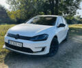 Белый Фольксваген e-Golf, объемом двигателя 0 л и пробегом 73 тыс. км за 9300 $, фото 2 на Automoto.ua