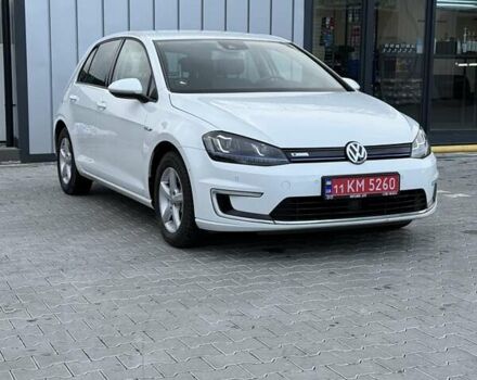 Білий Фольксваген e-Golf, об'ємом двигуна 0 л та пробігом 123 тис. км за 8500 $, фото 18 на Automoto.ua