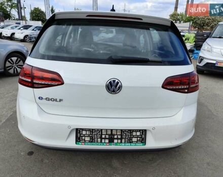 Білий Фольксваген e-Golf, об'ємом двигуна 0 л та пробігом 104 тис. км за 9199 $, фото 9 на Automoto.ua