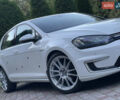 Белый Фольксваген e-Golf, объемом двигателя 0 л и пробегом 109 тыс. км за 8500 $, фото 16 на Automoto.ua
