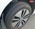 Белый Фольксваген e-Golf, объемом двигателя 0 л и пробегом 117 тыс. км за 9000 $, фото 19 на Automoto.ua