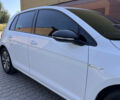 Белый Фольксваген e-Golf, объемом двигателя 0 л и пробегом 102 тыс. км за 9900 $, фото 19 на Automoto.ua