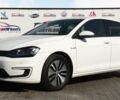 Белый Фольксваген e-Golf, объемом двигателя 0 л и пробегом 114 тыс. км за 17500 $, фото 1 на Automoto.ua