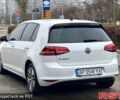 Белый Фольксваген e-Golf, объемом двигателя 0 л и пробегом 150 тыс. км за 13500 $, фото 2 на Automoto.ua