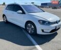 Белый Фольксваген e-Golf, объемом двигателя 0 л и пробегом 102 тыс. км за 9600 $, фото 4 на Automoto.ua