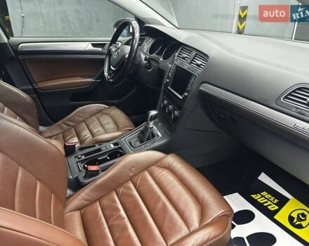 Білий Фольксваген e-Golf, об'ємом двигуна 0 л та пробігом 103 тис. км за 11800 $, фото 12 на Automoto.ua