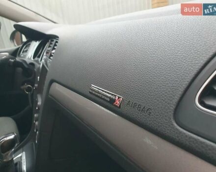 Белый Фольксваген e-Golf, объемом двигателя 0 л и пробегом 130 тыс. км за 8999 $, фото 75 на Automoto.ua