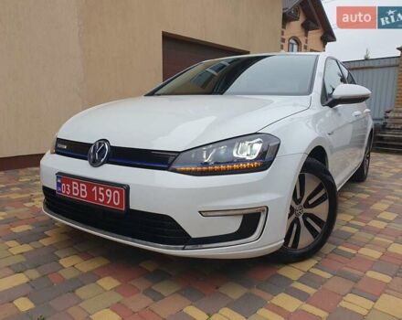Белый Фольксваген e-Golf, объемом двигателя 0 л и пробегом 128 тыс. км за 8999 $, фото 25 на Automoto.ua