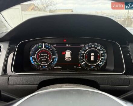 Білий Фольксваген e-Golf, об'ємом двигуна 0 л та пробігом 144 тис. км за 10500 $, фото 15 на Automoto.ua