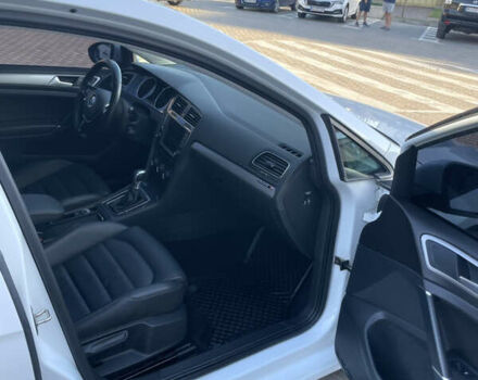 Білий Фольксваген e-Golf, об'ємом двигуна 0 л та пробігом 131 тис. км за 8700 $, фото 13 на Automoto.ua