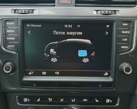 Белый Фольксваген e-Golf, объемом двигателя 0 л и пробегом 130 тыс. км за 8999 $, фото 95 на Automoto.ua