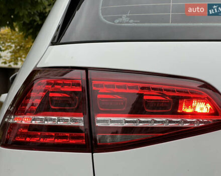 Белый Фольксваген e-Golf, объемом двигателя 0 л и пробегом 142 тыс. км за 7950 $, фото 24 на Automoto.ua
