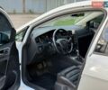 Белый Фольксваген e-Golf, объемом двигателя 0 л и пробегом 115 тыс. км за 9999 $, фото 17 на Automoto.ua
