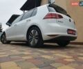 Белый Фольксваген e-Golf, объемом двигателя 0 л и пробегом 128 тыс. км за 8999 $, фото 17 на Automoto.ua